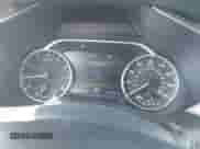 2018 Nissan Murano S z VIN 5N1AZ2MH3JN169953, wystawiony jako IAAI lot #43174243 z przebiegiem 100 784 mil mil oraz . Historia ofert i sprzedaży dostępna na DreamBid. Obrazek 16.