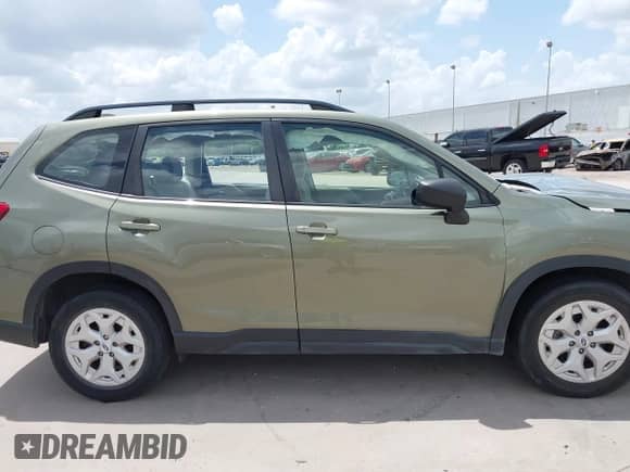 2019 Subaru Forester with VIN JF2SKACC1KH544950, listed as a IAAI auction lot 42545572 with 70,310 mi miles and . Bid and sale history available at DreamBid. Image 14.