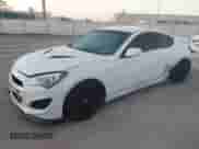 2013 Hyundai Genesis Coupe Premium z VIN KMHHT6KD7DU092926, wystawiony jako IAAI lot #41771972 z przebiegiem 187 367 mil mil oraz . Historia ofert i sprzedaży dostępna na DreamBid. Obrazek 2.
