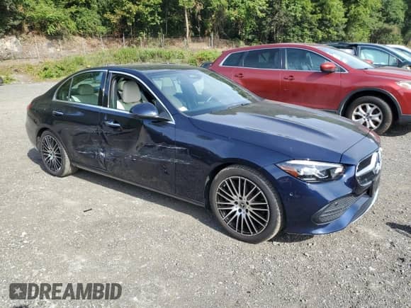 2022 Mercedes-Benz C 300 с VIN W1KAF4HB0NR019639, выставлен на аукционе Copart как лот 70110945 с пробегом 34 747 миль миль и Списание • Salvage title. История ставок и продаж доступна на DreamBid. Изображение 4.