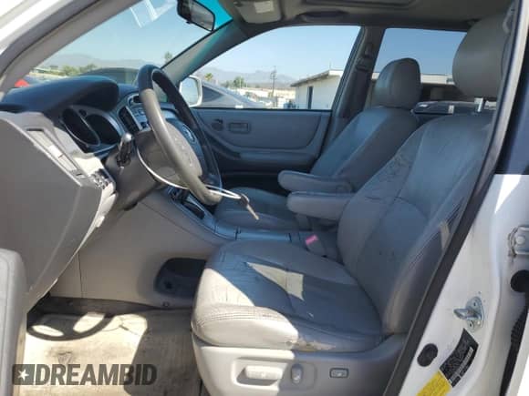 2006 Toyota Highlander Limited z VIN JTEDW21A260001576, wystawiony jako Copart lot #82286935 z przebiegiem 300 041 mil mil oraz Szkoda całkowita • Salvage title. Historia ofert i sprzedaży dostępna na DreamBid. Obrazek 7.