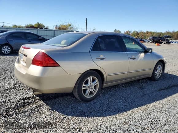 2006 Honda Accord EX-L with VIN 1HGCM56866A143888, listed as a Copart auction lot 85946245 with 149,052 mi miles and Salvage title. Bid and sale history available at DreamBid. Image 3.