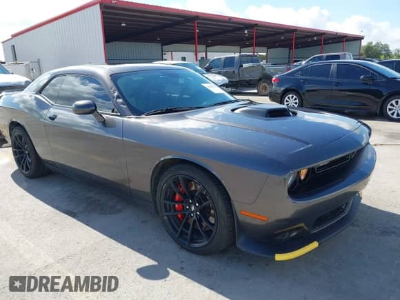 2020 Dodge Challenger R/T Scat Pack with VIN 2C3CDZFJ6LH182068, listed as a IAAI auction lot 42569233 with 57,320 mi miles and . Bid and sale history available at DreamBid. Image 1.
