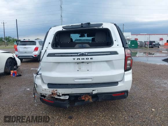 2023 Chevrolet Tahoe Z71 with VIN 1GNSKPKDXPR542392, listed as a IAAI auction lot 42359369 with 31,543 mi miles and . Bid and sale history available at DreamBid. Image 17.