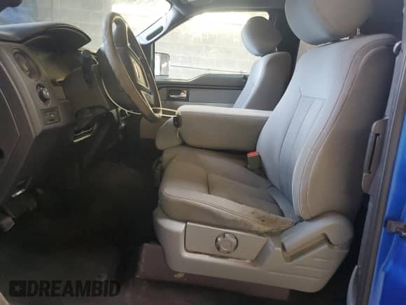 2013 Ford F-150 STX с VIN 1FTFX1EF3DFD32073, выставлен на аукционе Copart как лот 81741455 с пробегом 136 788 миль миль и Списание • Salvage title. История ставок и продаж доступна на DreamBid. Изображение 7.