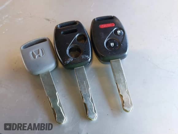 2006 Honda Pilot EX-L z VIN 2HKYF18646H509990, wystawiony jako IAAI lot #42967022 z przebiegiem 161 203 mil mil oraz . Historia ofert i sprzedaży dostępna na DreamBid. Obrazek 11.