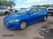 2017 Hyundai Elantra SE z VIN 5NPD74LF6HH204370, wystawiony jako IAAI lot #43321721 z przebiegiem 56 052 mil mil oraz . Historia ofert i sprzedaży dostępna na DreamBid. Obrazek 2.