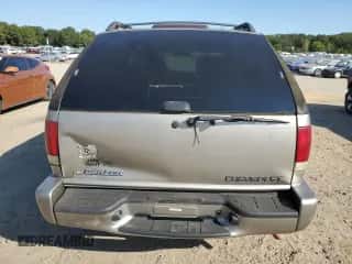 2003 Chevrolet Blazer LS z VIN 1GNCS18X53K123968, wystawiony jako Copart lot #74516684 z przebiegiem 163 767 mil mil oraz Czysty tytuł • Clean title. Historia ofert i sprzedaży dostępna na DreamBid. Obrazek 6.