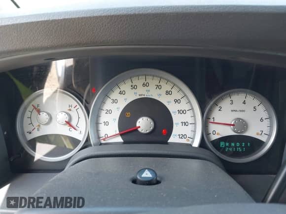 2005 Dodge Durango Limited with VIN 1D4HD58D65F537913, listed as a IAAI auction lot 42555865 with 241,151 mi miles and . Bid and sale history available at DreamBid. Image 7.