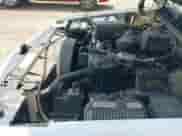 1999 Chevrolet Suburban z VIN 1GNEC16R2XJ362108, wystawiony jako IAAI lot #42973441 z przebiegiem 308 292 mil mil oraz . Historia ofert i sprzedaży dostępna na DreamBid. Obrazek 12.