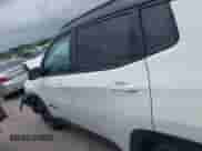 2019 Jeep Compass Altitude z VIN 3C4NJCBB5KT615720, wystawiony jako IAAI lot #42148757 z przebiegiem 205 016 mil mil oraz . Historia ofert i sprzedaży dostępna na DreamBid. Obrazek 14.