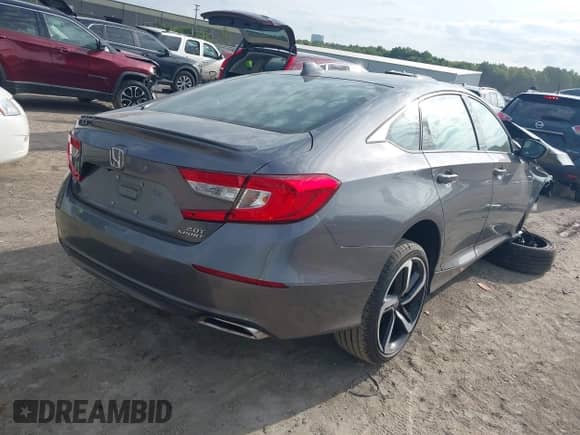 2018 Honda Accord Sport with VIN 1HGCV2F3XJA006946, listed as a IAAI auction lot 43089813 with 77,081 mi miles and . Bid and sale history available at DreamBid. Image 4.