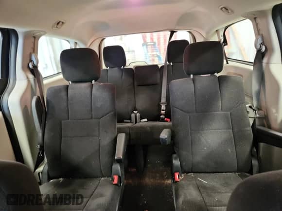 2014 Dodge Grand Caravan SE с VIN 2C4RDGBG8ER161515, выставлен на аукционе Copart как лот 85766015 с пробегом 135 434 миль миль и На запчасти • Non repairable. История ставок и продаж доступна на DreamBid. Изображение 10.