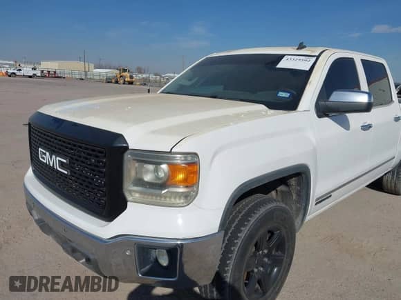 2014 GMC Sierra 1500 SLT z VIN 3GTU2VEC2EG155728, wystawiony jako IAAI lot #43329592 z przebiegiem 327 887 mil mil oraz . Historia ofert i sprzedaży dostępna na DreamBid. Obrazek 6.