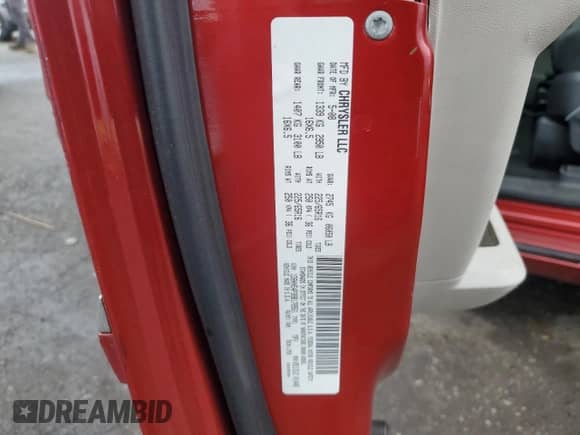 2008 Dodge Grand Caravan SXT with VIN 1D8HN54P38B178561, listed as a Copart auction lot 85952935 with 281,818 mi miles and Salvage title. Bid and sale history available at DreamBid. Image 13.