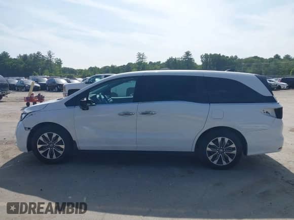 2023 Honda Odyssey EX-L с VIN 5FNRL6H60PB056011, выставлен на аукционе IAAI как лот 42524358 с пробегом Не указан миль и . История ставок и продаж доступна на DreamBid. Изображение 13.