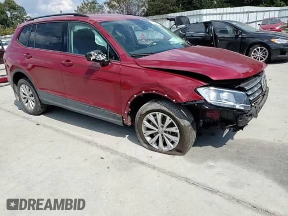 2019 Volkswagen Tiguan S с VIN 3VV1B7AXXKM054636, выставлен на аукционе Copart как лот 80556085 с пробегом 58 229 миль миль и Списание • Salvage title. История ставок и продаж доступна на DreamBid. Изображение 14.