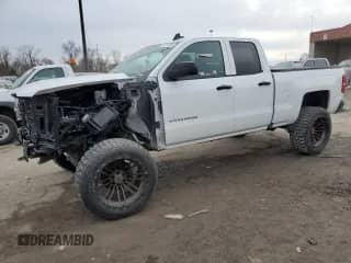 2018 Chevrolet Silverado 1500 Custom с VIN 1GCRCPEH5JZ129693, выставлен на аукционе Copart как лот 41317374 с пробегом 141 049 миль миль и Списание • Salvage title. История ставок и продаж доступна на DreamBid. Изображение 1.