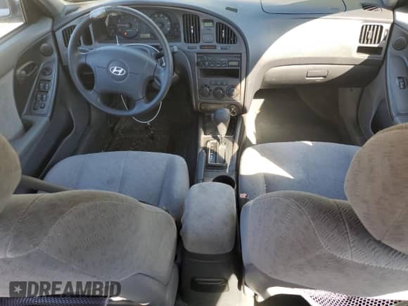 2006 Hyundai Elantra GLS z VIN KMHDN46D96U377816, wystawiony jako Copart lot #81982985 z przebiegiem 68 540 mil mil oraz Szkoda całkowita • Salvage title. Historia ofert i sprzedaży dostępna na DreamBid. Obrazek 8.