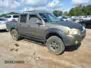 2001 Nissan Frontier SE с VIN 1N6ED27T81C370017, выставлен на аукционе Copart как лот 82690725 с пробегом Не указан миль и Чистый • Clean title. История ставок и продаж доступна на DreamBid. Изображение 4.