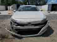2018 Honda Accord EX z VIN 1HGCV1F43JA226075, wystawiony jako Copart lot #69919285 z przebiegiem 146 033 mil mil oraz Szkoda całkowita • Salvage title. Historia ofert i sprzedaży dostępna na DreamBid. Obrazek 5.