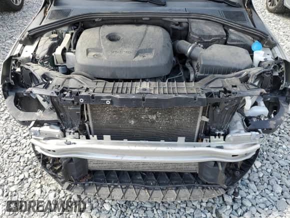 2017 Volvo S60 Inscription с VIN LYV402TK5HB130865, выставлен на аукционе Copart как лот 66077425 с пробегом 92 513 миль миль и Списание • Salvage title. История ставок и продаж доступна на DreamBid. Изображение 11.