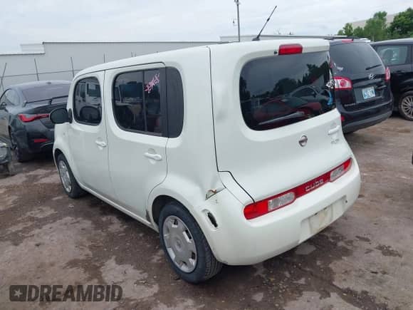 2011 Nissan Cube S с VIN JN8AZ2KR5BT205708, выставлен на аукционе IAAI как лот 42641654 с пробегом 122 764 миль миль и . История ставок и продаж доступна на DreamBid. Изображение 3.
