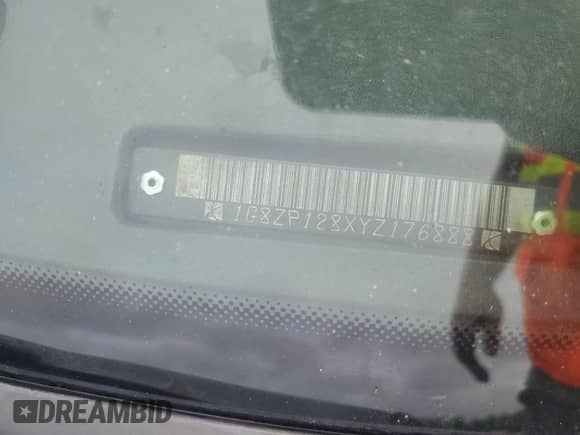 2000 Saturn SC с VIN 1G8ZP128XYZ176888, выставлен на аукционе Copart как лот 64061245 с пробегом 234 516 миль миль и Списание • Salvage title. История ставок и продаж доступна на DreamBid. Изображение 12.