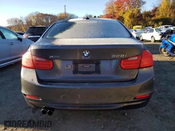 2013 BMW 3 Series 328i xDrive with VIN WBA3B3C54DF530004, listed as a Copart auction lot 89866695 with 149,093 mi miles and Salvage title. Bid and sale history available at DreamBid. Image 6.