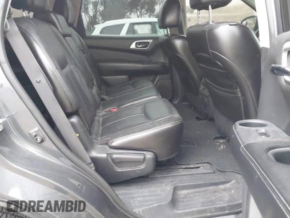 2013 Nissan Pathfinder SV with VIN 5N1AR2MN7DC638676, listed as a IAAI auction lot 41483593 with 190,358 mi miles and . Bid and sale history available at DreamBid. Image 8.