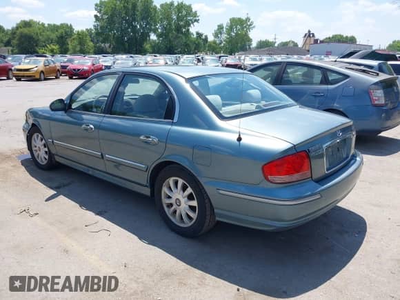 2004 Hyundai Sonata GLS с VIN KMHWF35H34A003480, выставлен на аукционе IAAI как лот 42746366 с пробегом 216 202 миль миль и . История ставок и продаж доступна на DreamBid. Изображение 3.