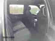 2020 Ford F-150 XL z VIN 1FTEW1EP4LKE27660, wystawiony jako IAAI lot #43303281 z przebiegiem 35 721 mil mil oraz . Historia ofert i sprzedaży dostępna na DreamBid. Obrazek 8.