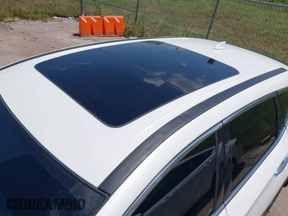 2024 Nissan Murano SL z VIN 5N1AZ2CJ1RC109682, wystawiony jako IAAI lot #42696525 z przebiegiem 12 845 mil mil oraz . Historia ofert i sprzedaży dostępna na DreamBid. Obrazek 17.