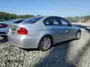 2006 BMW 3 Series 325xi with VIN WBAVD13526KV10352, listed as a Copart auction lot 71769245 with 181,147 mi miles and Salvage title. Bid and sale history available at DreamBid. Image 3.