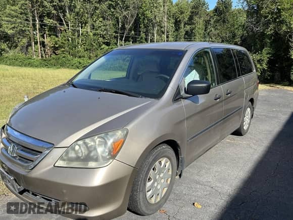 2007 Honda Odyssey LX с VIN 5FNRL382X7B138341, выставлен на аукционе IAAI как лот 43370104 с пробегом 240 065 миль миль и . История ставок и продаж доступна на DreamBid. Изображение 2.