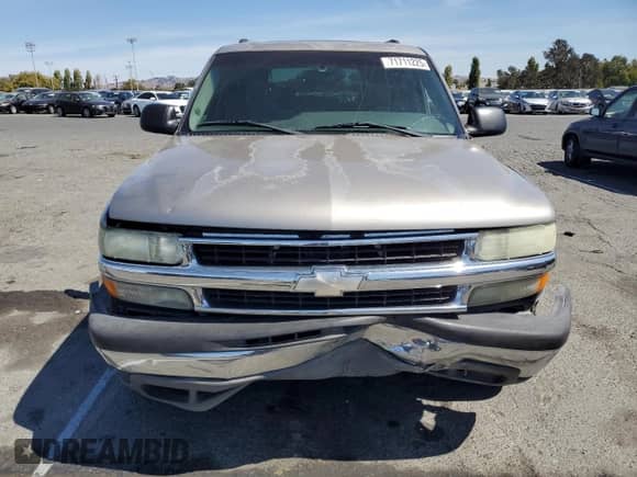 2003 Chevrolet Tahoe LT with VIN 1GNEC13T93J253946, listed as a Copart auction lot 71711225 with 156,300 mi miles and Salvage title. Bid and sale history available at DreamBid. Image 5.
