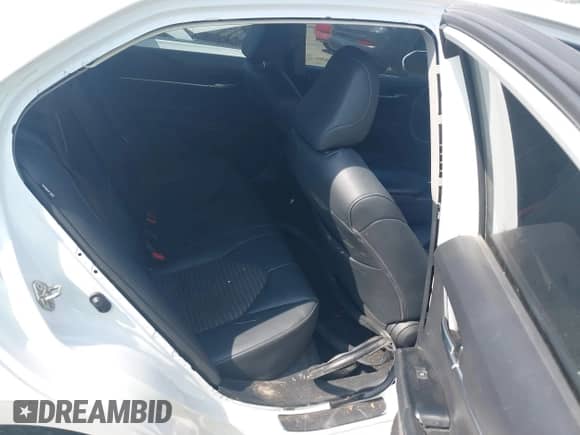 2019 Toyota Camry LE с VIN 4T1B11HK3KU252186, выставлен на аукционе IAAI как лот 43291187 с пробегом 109 901 миль миль и . История ставок и продаж доступна на DreamBid. Изображение 8.