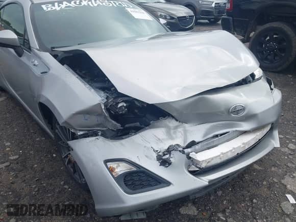 2015 Scion FR-S with VIN JF1ZNAA11F8712412, listed as a IAAI auction lot 42503268 with 84,764 mi miles and . Bid and sale history available at DreamBid. Image 6.