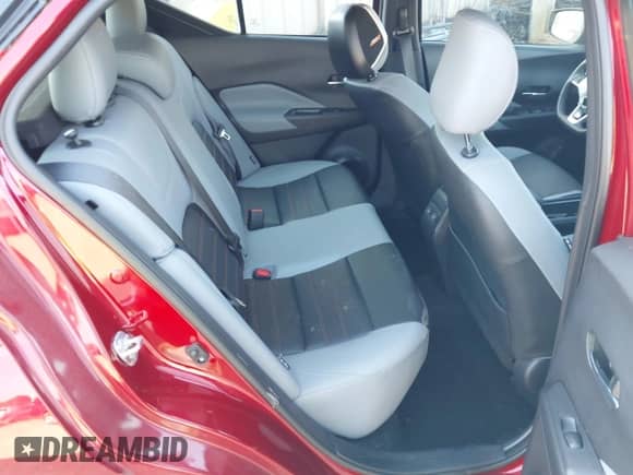 2024 Nissan Kicks SR с VIN 3N1CP5DV4RL471888, выставлен на аукционе IAAI как лот 43018127 с пробегом 21 378 миль миль и . История ставок и продаж доступна на DreamBid. Изображение 8.
