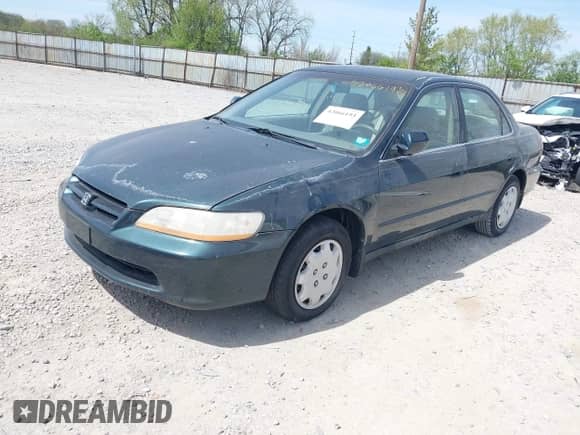 2000 Honda Accord LX z VIN 1HGCG5644YA009128, wystawiony jako IAAI lot #42066193 z przebiegiem 171 219 mil mil oraz . Historia ofert i sprzedaży dostępna na DreamBid. Obrazek 2.