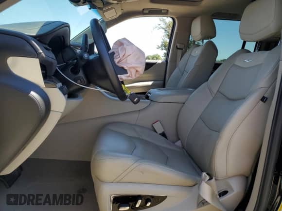 2020 Cadillac Escalade ESV Premium Luxury с VIN 1GYS4JKJ4LR104882, выставлен на аукционе Copart как лот 63119485 с пробегом 34 325 миль миль и Списание • Salvage title. История ставок и продаж доступна на DreamBid. Изображение 7.