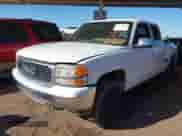 2000 GMC Sierra 1500 SLE с VIN 2GTEK19V5Y1130912, выставлен на аукционе IAAI как лот 43368224 с пробегом 193 166 миль миль и . История ставок и продаж доступна на DreamBid. Изображение 2.