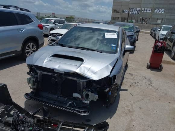 2020 Subaru WRX with VIN JF1VA1A61L9809122, listed as a IAAI auction lot 42560006 with 70,162 mi miles and . Bid and sale history available at DreamBid. Image 18.