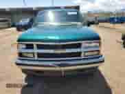 1998 Chevrolet Tahoe с VIN 1GNEK13R2WR108986, выставлен на аукционе Copart как лот 62608875 с пробегом 186 941 миль миль и Списание • Salvage title. История ставок и продаж доступна на DreamBid. Изображение 5.