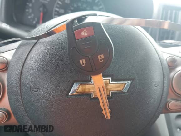 2015 Chevrolet City Express Cargo LT z VIN 3N63M0ZN8FK725439, wystawiony jako IAAI lot #41645467 z przebiegiem Nie podano mil oraz . Historia ofert i sprzedaży dostępna na DreamBid. Obrazek 11.