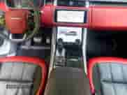 2022 Land Rover Range Rover Sport HST z VIN SALWS2RU2NA220XXX, wystawiony jako Copart lot #61945615 z przebiegiem 36 952 mil mil oraz Czysty tytuł • Clean title. Historia ofert i sprzedaży dostępna na DreamBid. Obrazek 9.