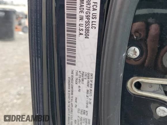 2023 Ram 1500 Tradesman z VIN 1C6RR7FG9PS538504, wystawiony jako Copart lot #65240125 z przebiegiem Nie podano mil oraz Szkoda całkowita • Salvage title. Historia ofert i sprzedaży dostępna na DreamBid. Obrazek 12.
