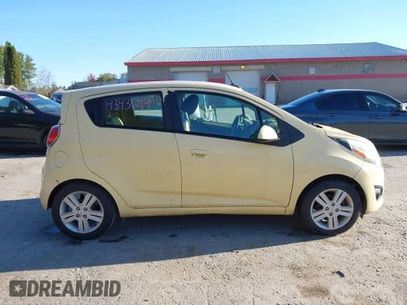 2014 Chevrolet Spark LS с VIN KL8CB6S92EC578587, выставлен на аукционе IAAI как лот 43431214 с пробегом 101 706 миль миль и . История ставок и продаж доступна на DreamBid. Изображение 14.