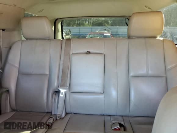 2009 Chevrolet Tahoe LS с VIN 1GNEC13329R216490, выставлен на аукционе Copart как лот 86742274 с пробегом 240 436 миль миль и Списание • Salvage title. История ставок и продаж доступна на DreamBid. Изображение 10.