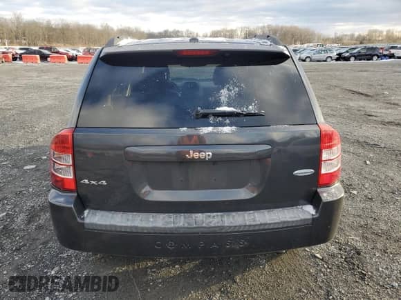 2010 Jeep Compass Latitude с VIN 1J4NF1FB0AD675869, выставлен на аукционе Copart как лот 83742284 с пробегом 167 564 миль миль и Списание • Salvage title. История ставок и продаж доступна на DreamBid. Изображение 6.